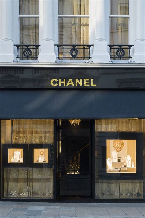 chanel watch and fine jewellery boutique singapore|Chanel opens Fine Jewelry and Watches store in Singapore at .